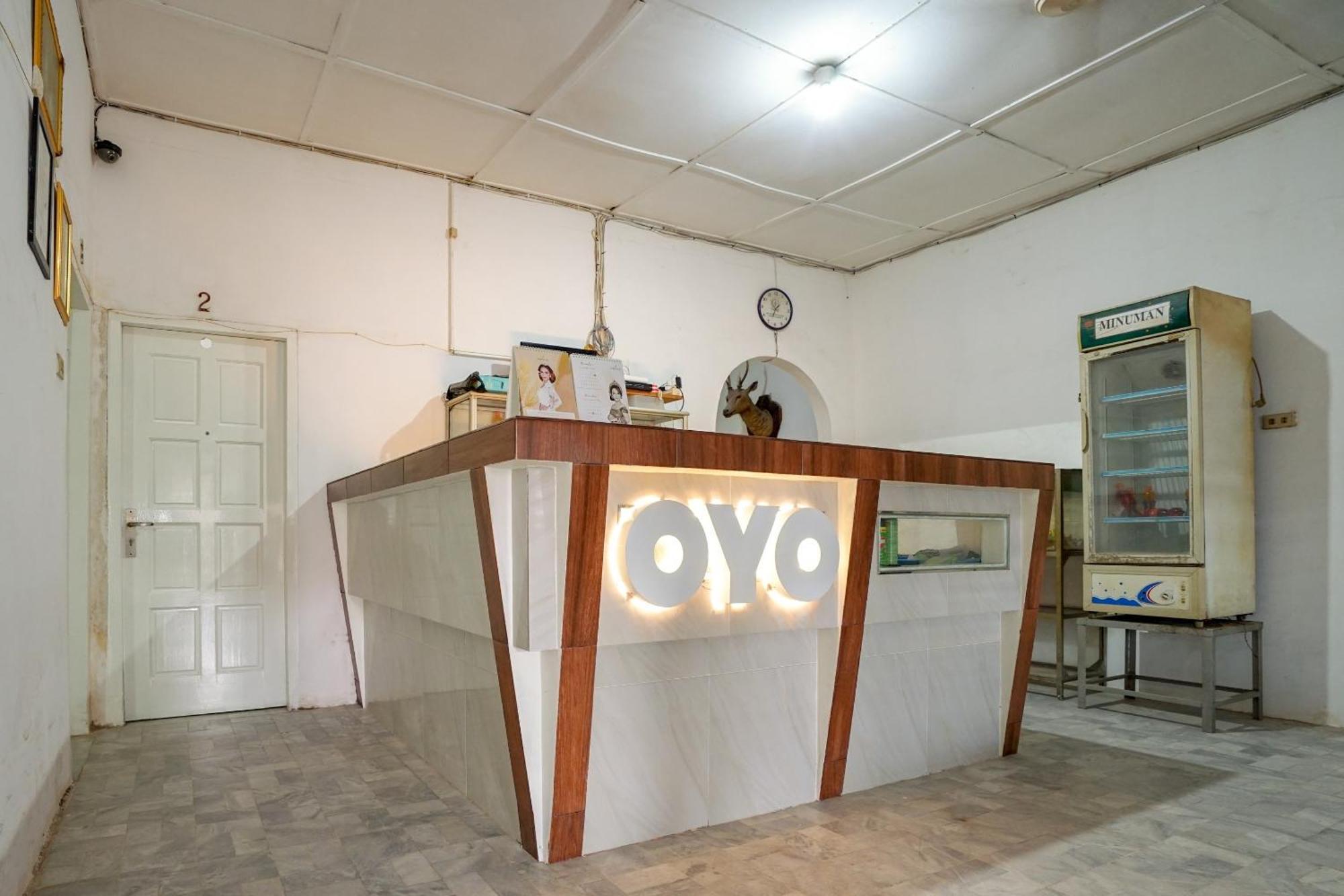 Super Oyo 1868 Penginapan Sekip Palimbão Exterior foto